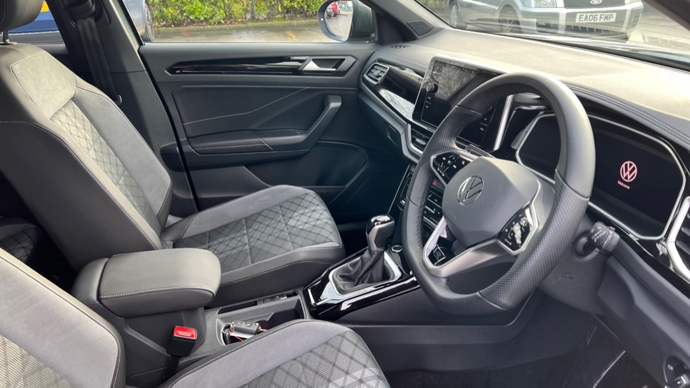 Used Volkswagen T-Roc 2022 for sale - 77010471: Photo 26