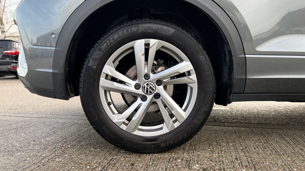 Used Volkswagen T-Roc 2022 for sale - 77010471: Photo 5