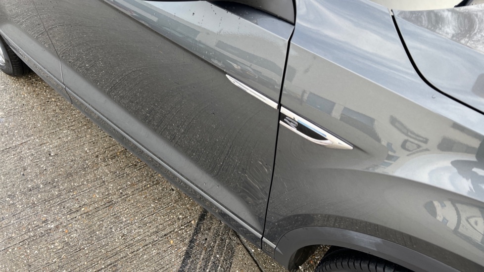 Used Volkswagen T-Roc 2022 for sale - 77010471: Photo 51