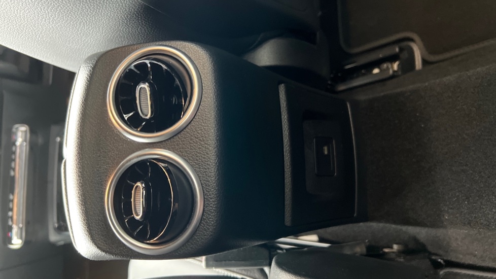 Used Mercedes-Benz CLA 2023 for sale - 76869472: Photo 33