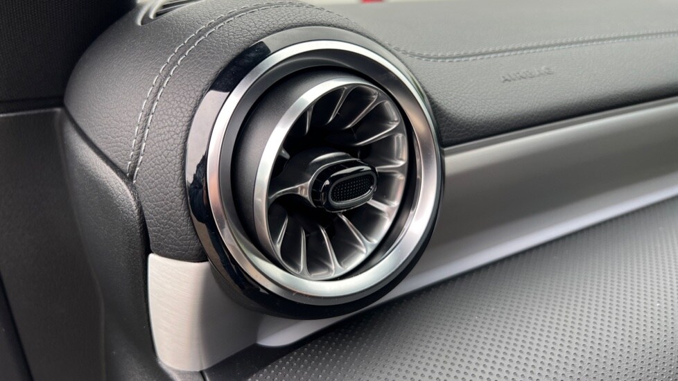 Used Mercedes-Benz CLA 2023 for sale - 76869472: Photo 82