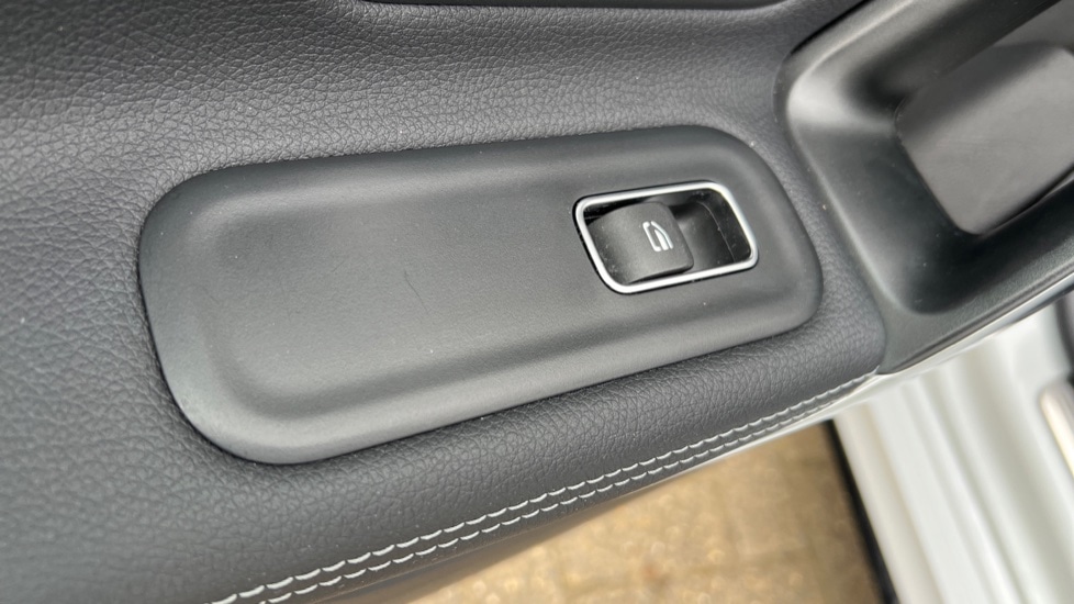 Used Mercedes-Benz CLA 2023 for sale - 76869472: Photo 97