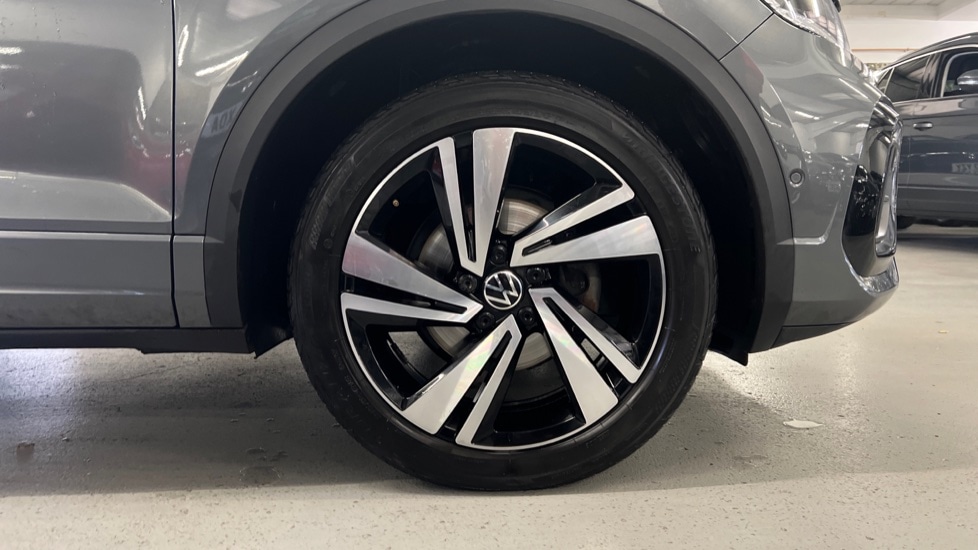 Used Volkswagen T-Roc 2023 for sale - 76971486: Photo 20