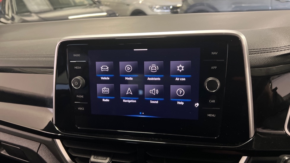 Used Volkswagen T-Roc 2023 for sale - 76971486: Photo 22