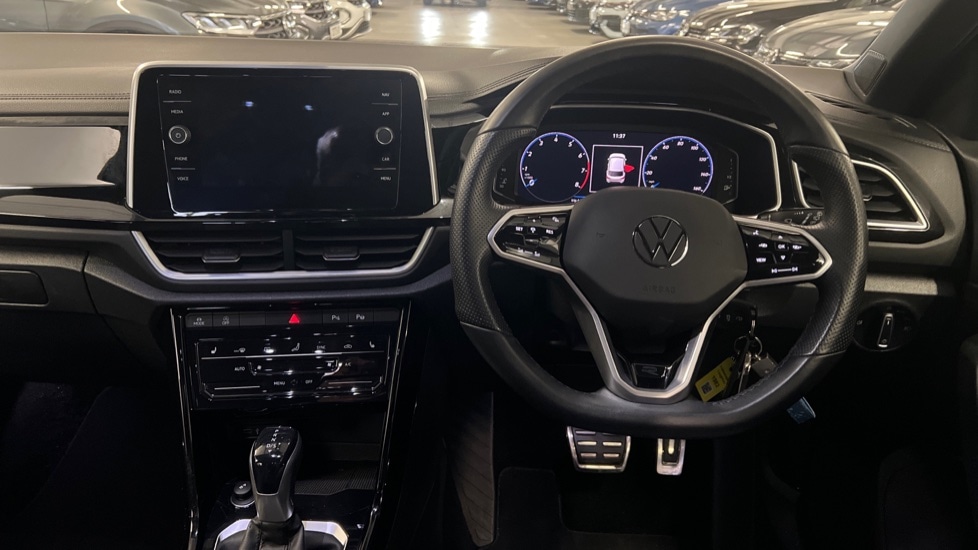 Used Volkswagen T-Roc 2023 for sale - 76971486: Photo 27