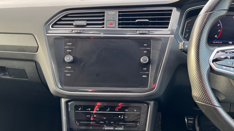 Used Volkswagen Tiguan 2022 for sale - 76872350: Photo 13