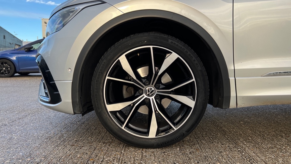 Used Volkswagen Tiguan 2022 for sale - 76872350: Photo 18