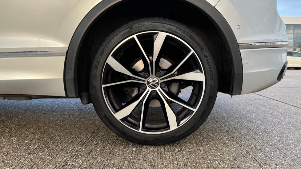 Used Volkswagen Tiguan 2022 for sale - 76872350: Photo 19