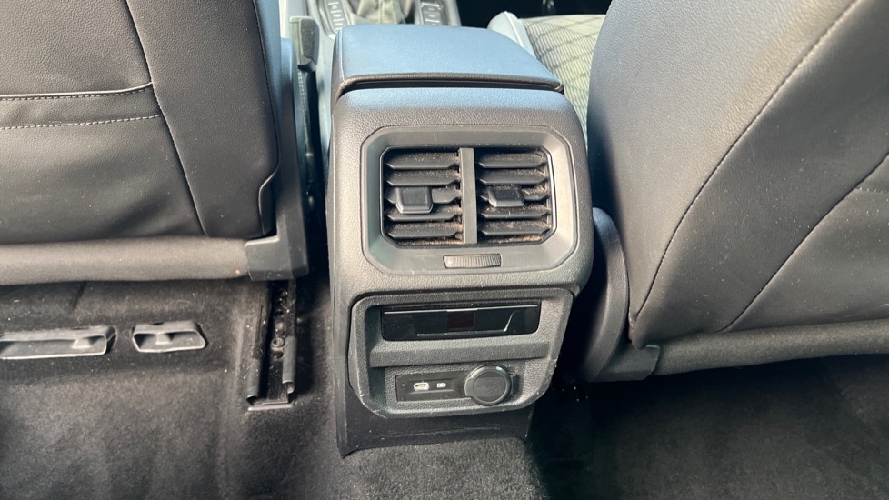 Used Volkswagen Tiguan 2022 for sale - 76872350: Photo 34