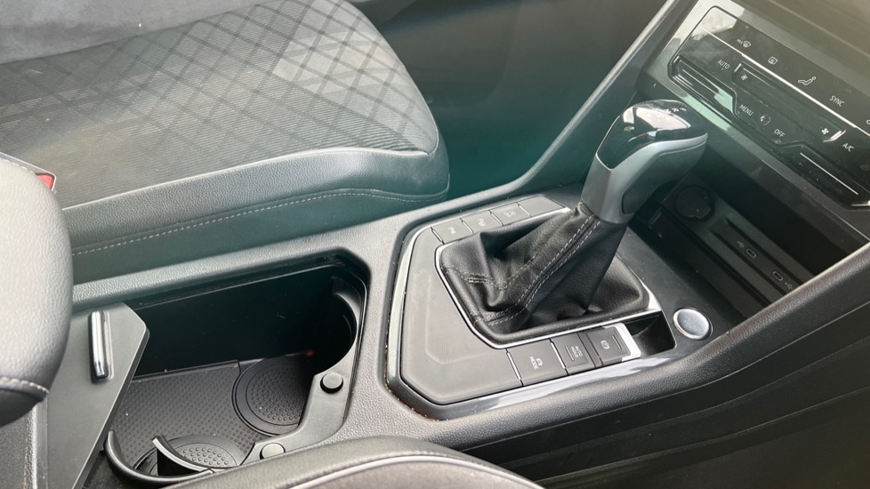 Used Volkswagen Tiguan 2022 for sale - 76872350: Photo 35