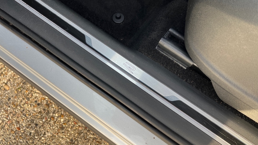 Used Volkswagen Tiguan 2022 for sale - 76872350: Photo 40