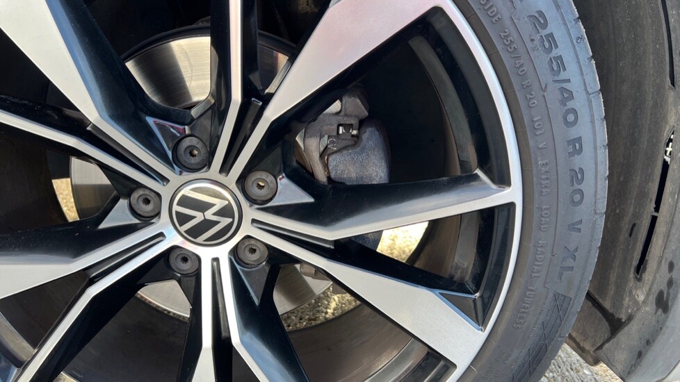 Used Volkswagen Tiguan 2022 for sale - 76872350: Photo 44