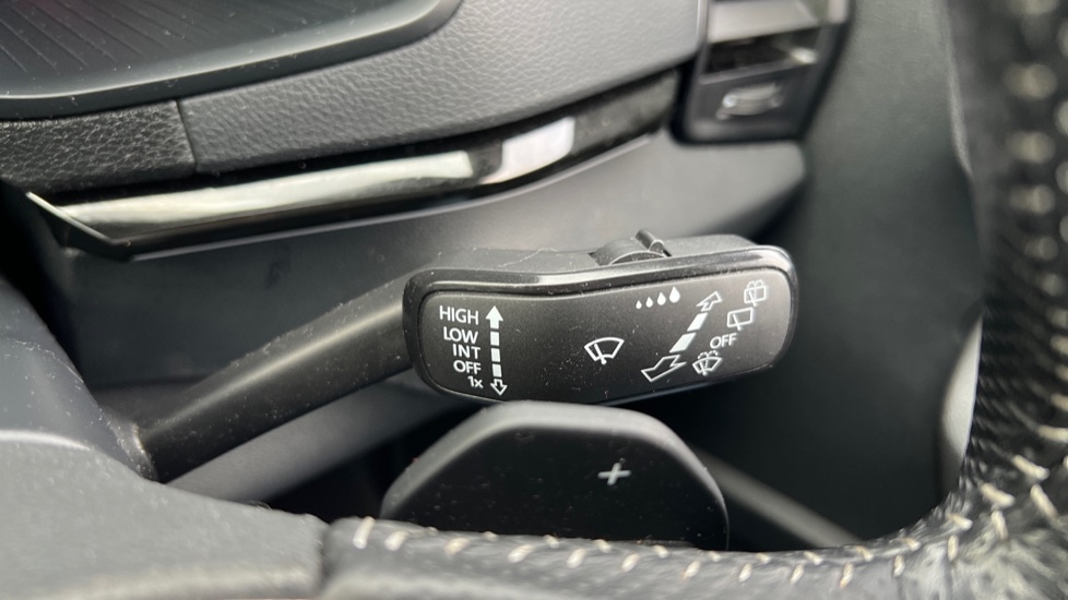 Used Skoda Karoq 2024 for sale - 76871190: Photo 24