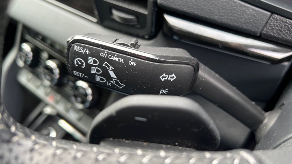 Used Skoda Karoq 2024 for sale - 76871190: Photo 25