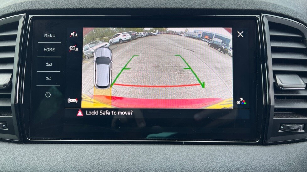 Used Skoda Karoq 2024 for sale - 76871190: Photo 26