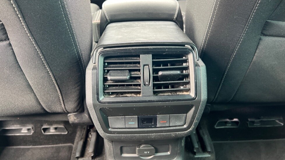 Used Skoda Karoq 2024 for sale - 76871190: Photo 33