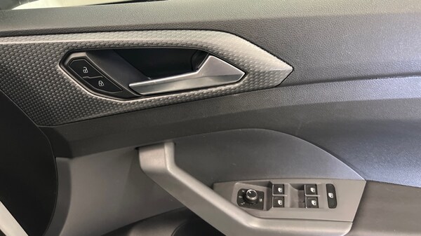 Used Volkswagen T-Cross 2019 for sale - 75484563: Photo 37