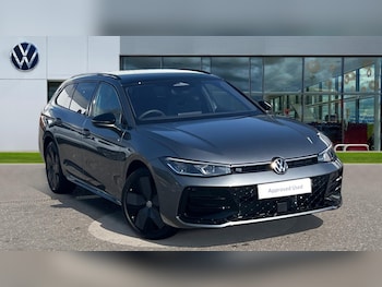 2025 - R-Line 1.5 TSI eHybrid 272PS 6-speed DSG 5-Door