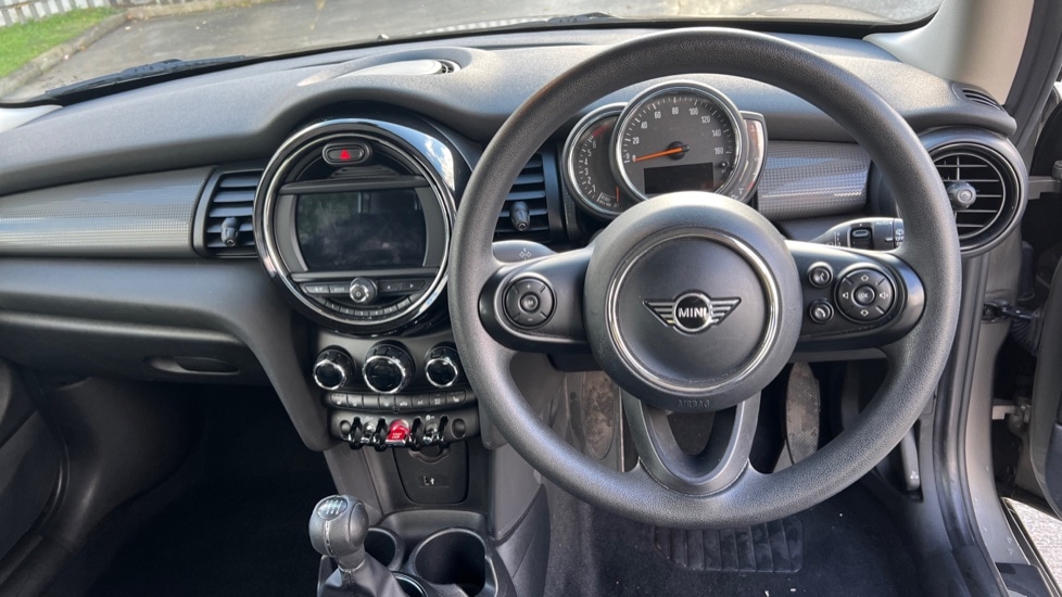Used MINI Hatch 2019 for sale - 76804055: Photo 11
