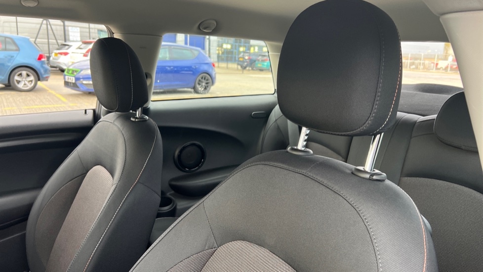 Used MINI Hatch 2019 for sale - 76804055: Photo 49