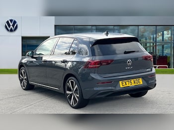 Used Volkswagen Golf 2025 for sale - 76475172: Photo