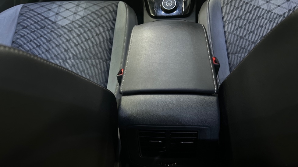 Used Volkswagen T-Roc 2022 for sale - 77042896: Photo 34