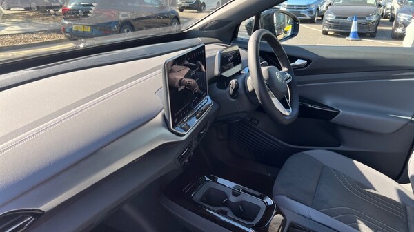 Used Volkswagen ID.5 2025 for sale - 75484539: Photo 2