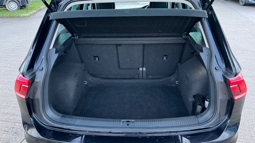 Used Volkswagen Tiguan 2022 for sale - 76872053: Photo 16