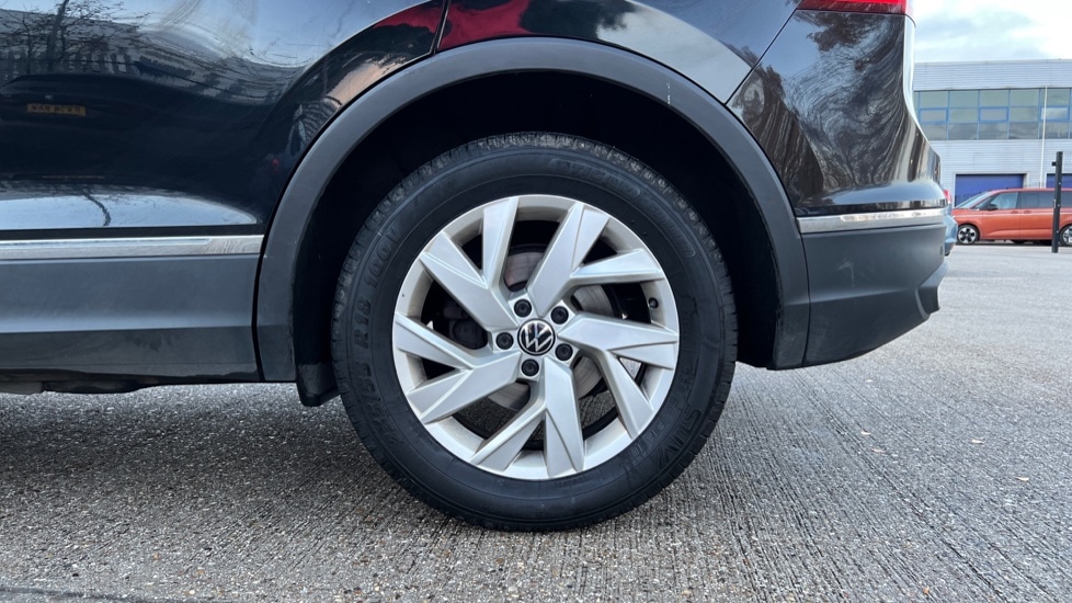Used Volkswagen Tiguan 2022 for sale - 76872053: Photo 19