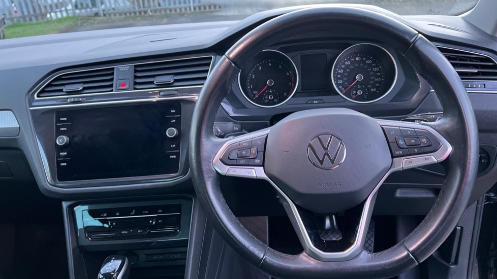 Used Volkswagen Tiguan 2022 for sale - 76872053: Photo 27