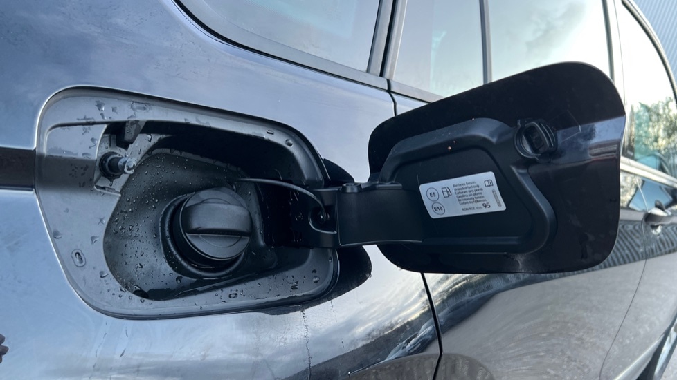 Used Volkswagen Tiguan 2022 for sale - 76872053: Photo 29