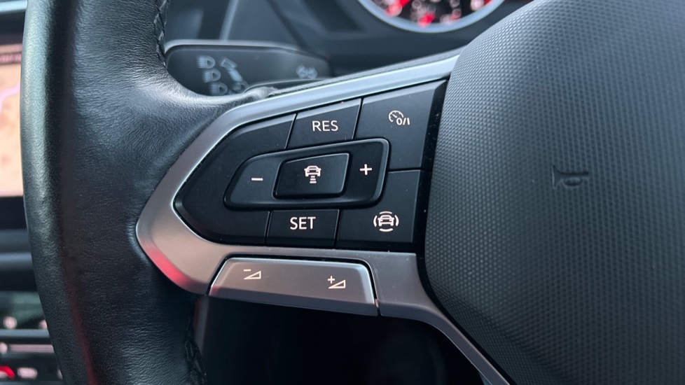 Used Volkswagen Tiguan 2022 for sale - 76872053: Photo 31