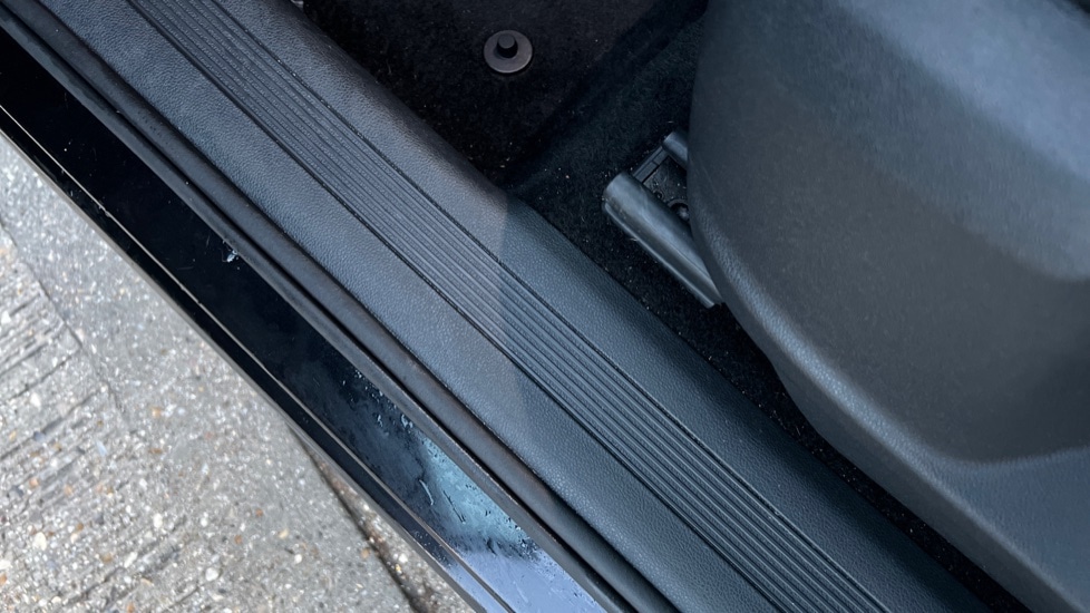 Used Volkswagen Tiguan 2022 for sale - 76872053: Photo 40