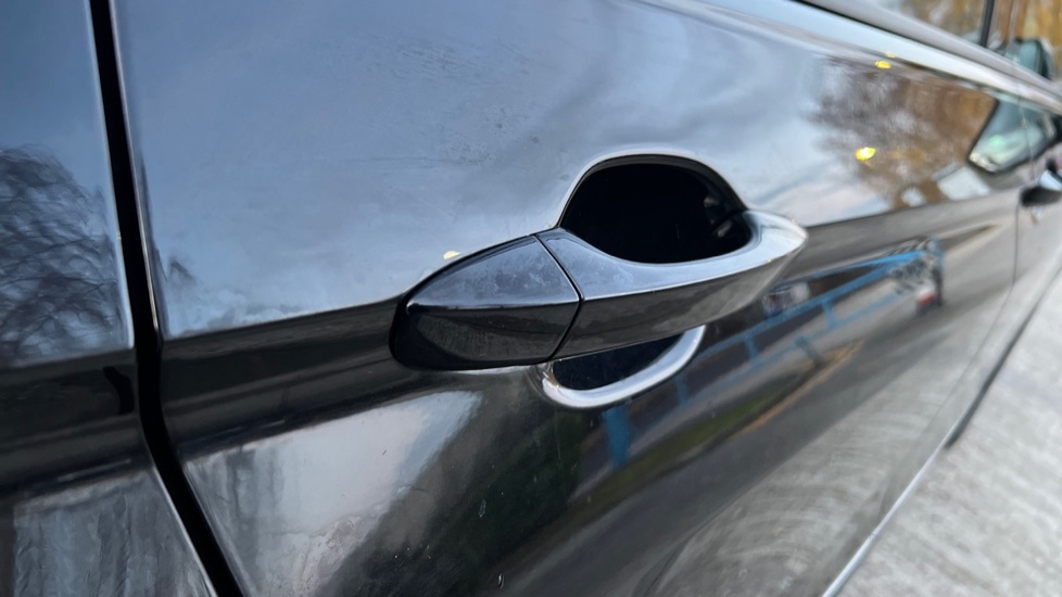 Used Volkswagen Tiguan 2022 for sale - 76872053: Photo 45