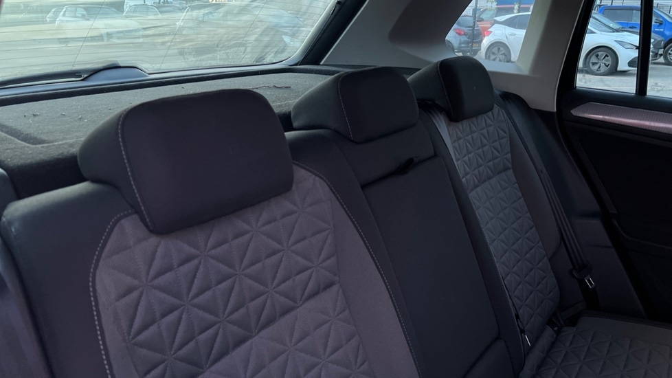 Used Volkswagen Tiguan 2022 for sale - 76872053: Photo 61