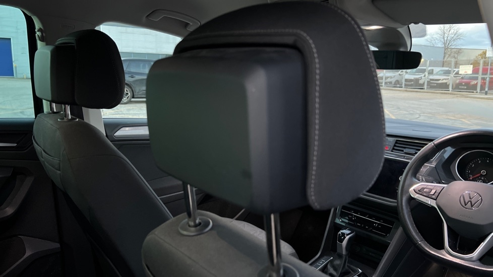 Used Volkswagen Tiguan 2022 for sale - 76872053: Photo 65