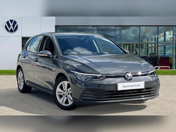Volkswagen - Golf