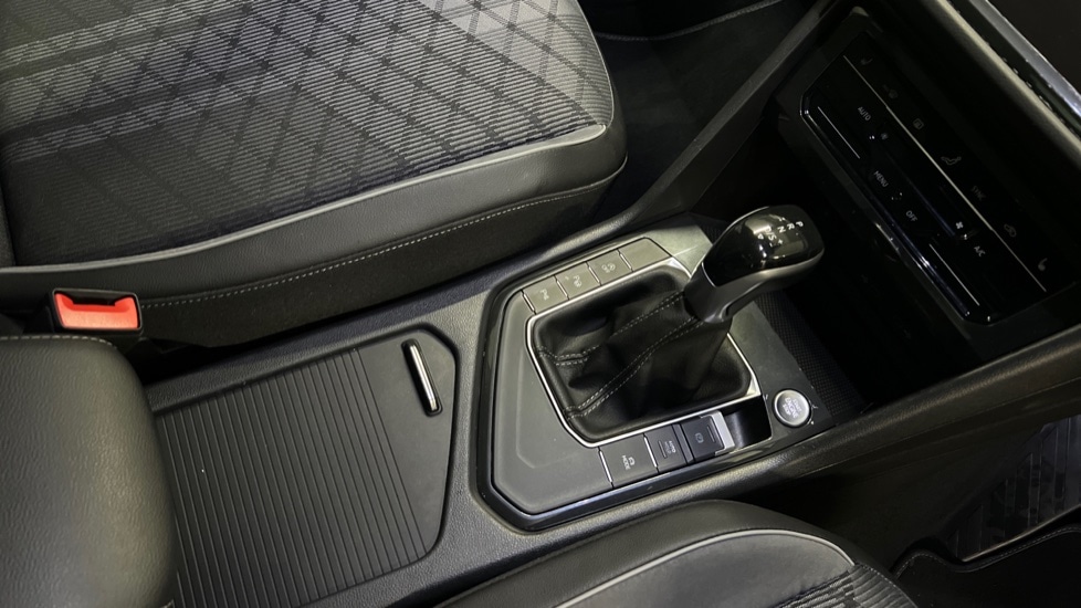 Used Volkswagen Tiguan 2024 for sale - 77018275: Photo 35