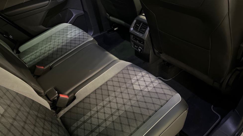 Used Volkswagen Tiguan 2024 for sale - 77018275: Photo 55