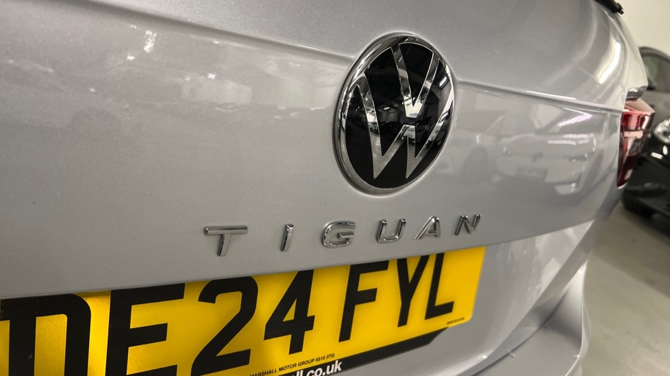 Used Volkswagen Tiguan 2024 for sale - 77018275: Photo 60