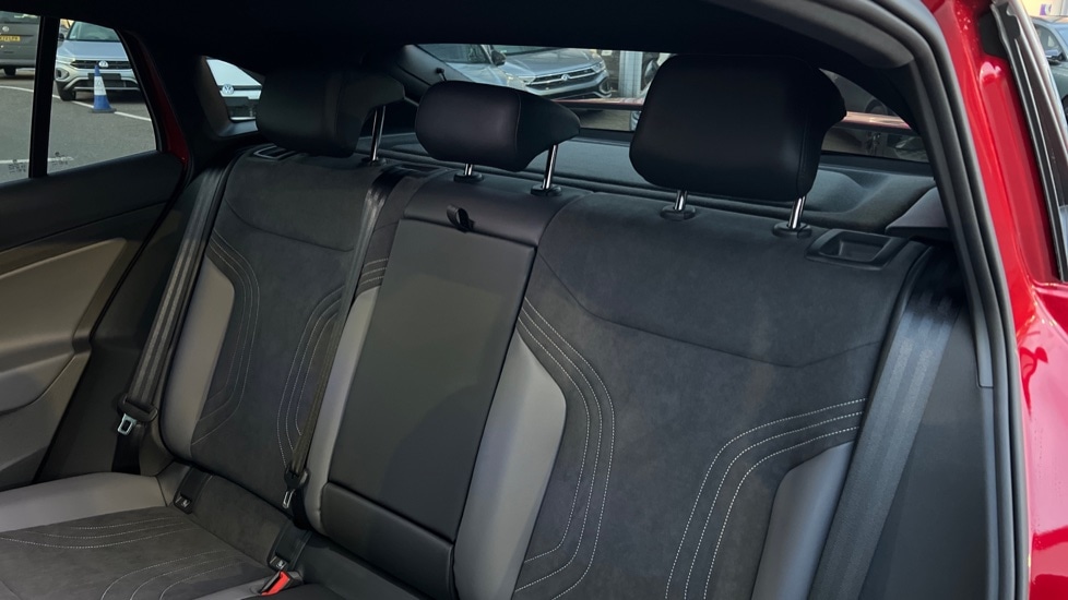 Used Volkswagen ID.5 2025 for sale - 76927808: Photo 15