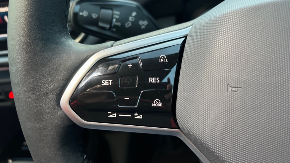 Used Volkswagen ID.5 2025 for sale - 76927808: Photo 31