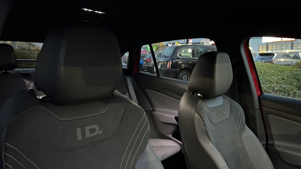 Used Volkswagen ID.5 2025 for sale - 76927808: Photo 65