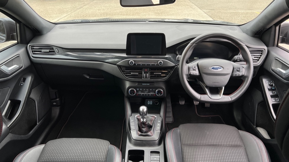 Used Ford Focus 2021 for sale - 76328197: Photo 11