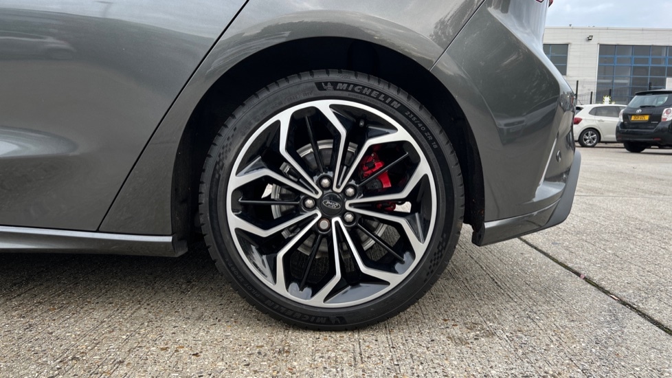 Used Ford Focus 2021 for sale - 76328197: Photo 18