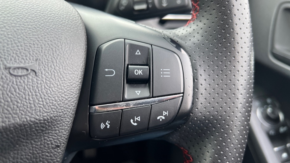 Used Ford Focus 2021 for sale - 76328197: Photo 22