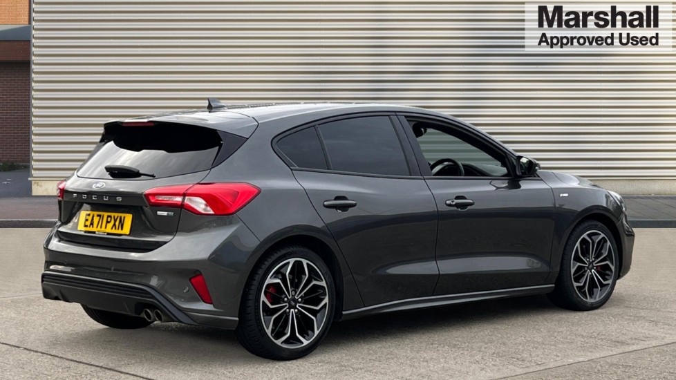 Used Ford Focus 2021 for sale - 76328197: Photo 3