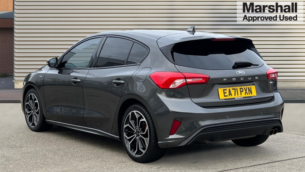 Used Ford Focus 2021 for sale - 76328197: Photo 5