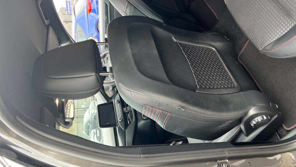 Used Ford Focus 2021 for sale - 76328197: Photo 55