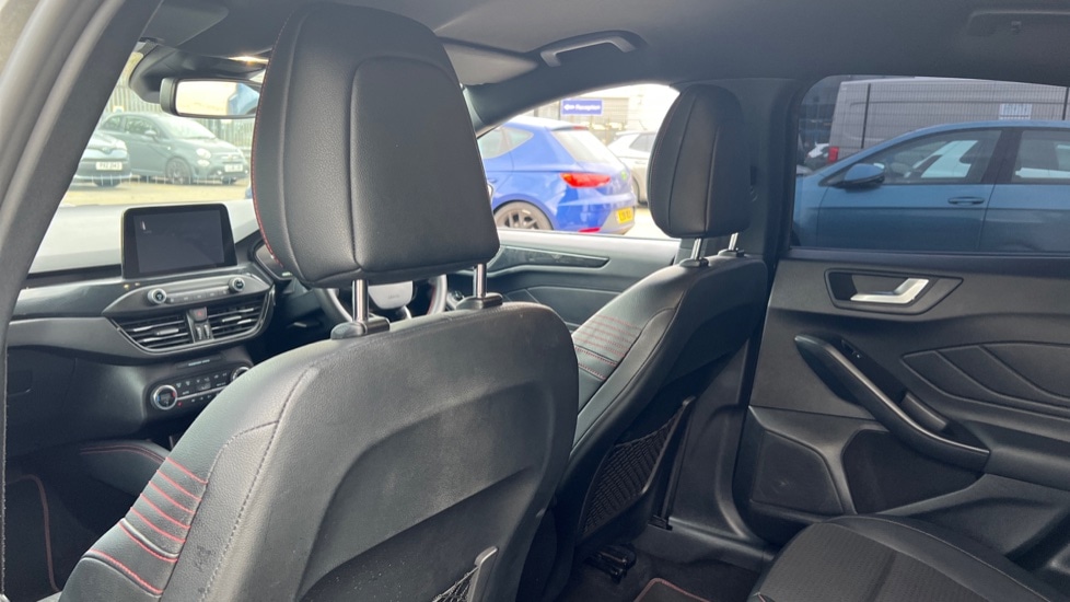 Used Ford Focus 2021 for sale - 76328197: Photo 56